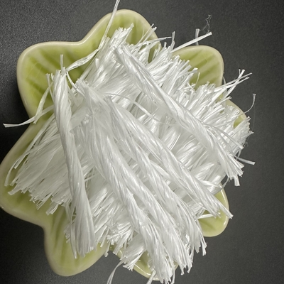 Buliding Polymer Material PP Fiber Twisted Bunchy Form 500T For Crack Resistant